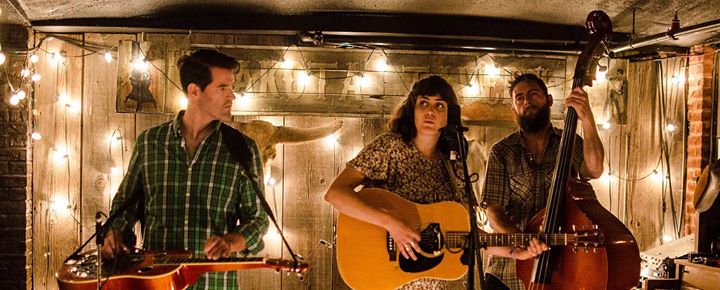 Folk Roots Radio presents… Sarah Jane Scouten with The Chesterfield Trio